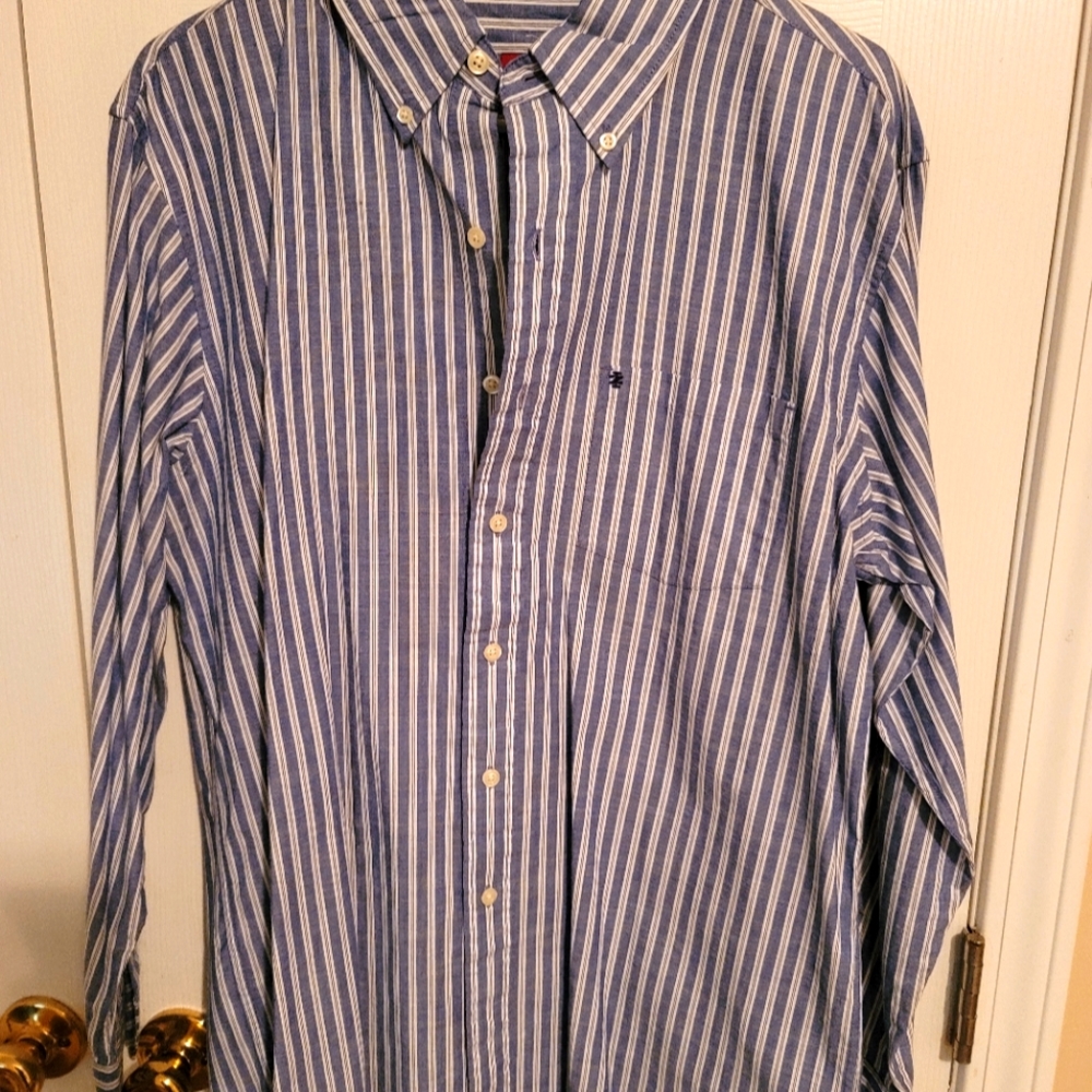 IZOD Men Shirt